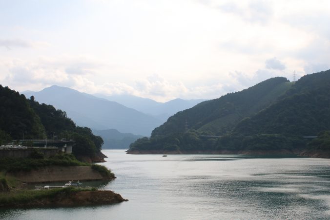 宮ケ瀬湖の風景（2020年8月）