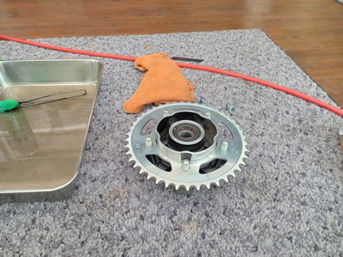 新しいドリブンスプロケット