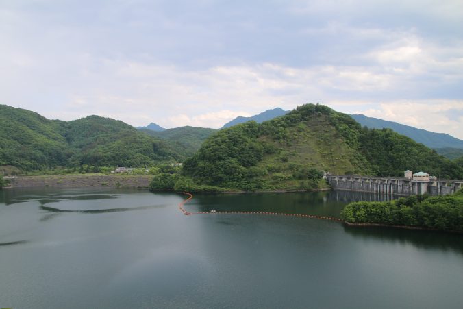 塩川ダムと遮水工（2022年6月）