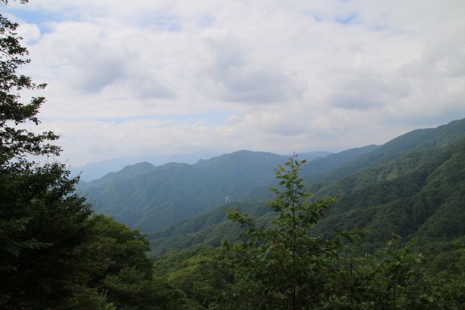 塩山停車場大菩薩線から国道411号を望む（2022年8月）