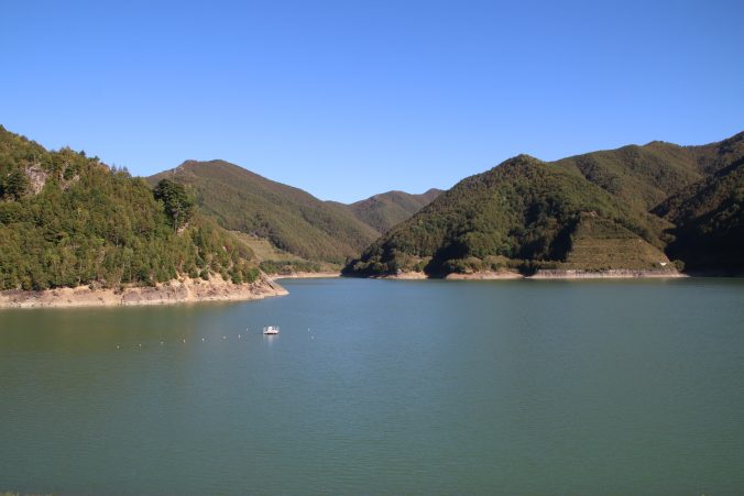 奥三川湖（2022年10月）