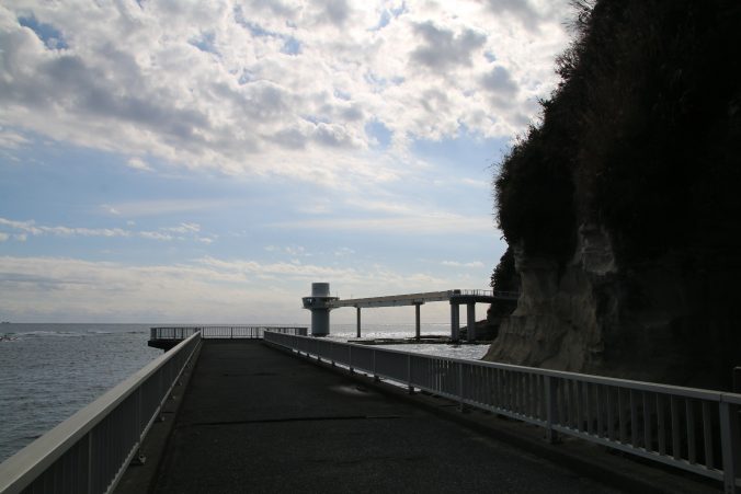 かつうら海中展望塔に向かう（2023年2月）