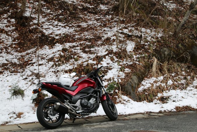 雪とNC750S（2023年4月）