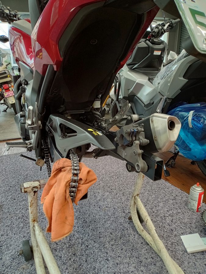 リアタイヤを外したところ（2023年9月）