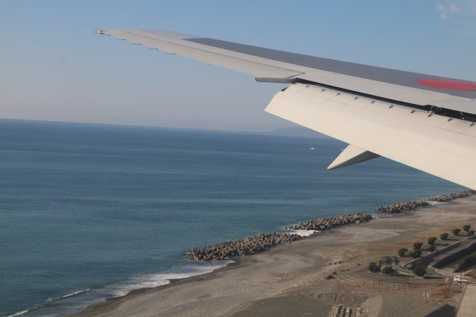 高知空港到着直前（2023年12月）