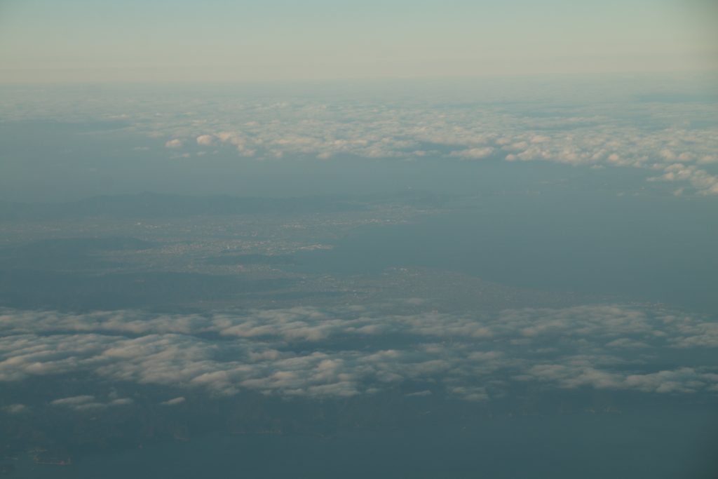 紀伊水道上空から淡路島方面（2024年1月）