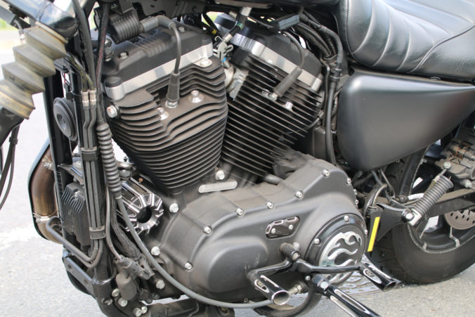 XL883Nのエンジン周り（2024年7月）